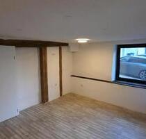 1.5 Zimmer Wohnung - 550,00 EUR Kaltmiete, ca.  30,00 m² in Harburg (Schwaben) (PLZ: 86655)
