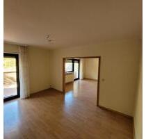 3-Zimmer-Wohnung, Küche, Bad, Terrasse (Erdgeschoss) - Saarbrücken Brebach-Fechingen