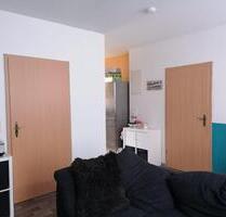 Zweiraumwohnung sehr schön - 360,00 EUR Kaltmiete, in Eisenberg (PLZ: 07607)