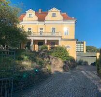 möblierte 3-Raum-DG-Wohnung in Barock-Villa aus dem Jahr 1631 - Halle (Saale)