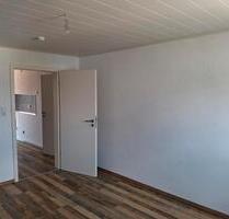 2 Zimmer DG Wohnung mit Balkon und Gartenmitbenutzung - Otzberg