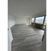 Penthousewohnung mit 5 Zi. und rundum Terrasse! - Villingen-Schwenningen