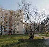 Großzügige, sanierte 3-Zimmer-Wohnung mit Balkon – ideal für junge Familien - Bonn Tannenbusch