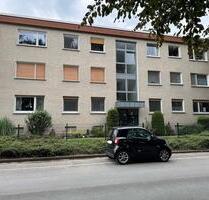 3,5-Zimmer-Wohnung mit Balkon, Einbauküche und großem Keller - Dortmund Brackel