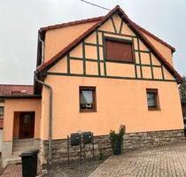 Haus zu vermieten 100qm - 950,00 EUR Kaltmiete, ca.  100,00 m² in Meiningen (PLZ: 98617)