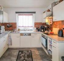 Sofort wohlfühlen: großzügiges 3-Zi.-DHH mit Garten in Arsten - Bremen Obervieland