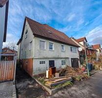 Haus zu Verkaufen - 440.000,00 EUR Kaufpreis, ca.  180,00 m² in Pliezhausen (PLZ: 72124)