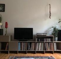 März 26: 2ZKB mit Balkon im Schillerkiez zur Untermiete! - Berlin Neukölln