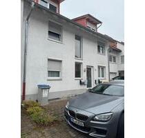 Möblierte Souterrain Wohnung in Mannheim Seckenheim
