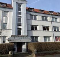 schöne helle 3- Raum Wohnung mit Balkon in Calbe - Calbe (Saale)