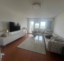 Helle 3,5-Zimmer-Wohnung in 16.Obergeschoss - Stuttgart Bad Cannstatt