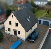 Einfamilienhaus mit zusätzlichem Baugrundstück - von Privat - Harxheim