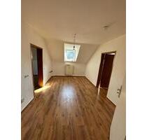 Dachgeschoss zu vermieten - 739,00&nbsp;EUR Kaltmiete, ca.&nbsp; 58,00&nbsp;m&sup2; in Bottrop (PLZ: 46240) Boy