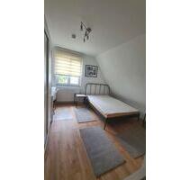 WG Zimmer in Stuttgart Ost - 450,00 EUR Kaltmiete, ca.  15,00 m² in Stuttgart (PLZ: 70186) Stuttgart-Ost