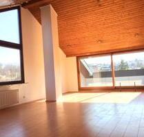 3,5-Zi.-DG-Wohnung mit Klimaanlage – Licht, Luft & Lebensqualität - Böblingen Dagersheim
