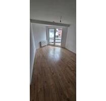 2 Zimmer Wohnung mit Balkon WBS erforderlich - Oberhausen Borbeck