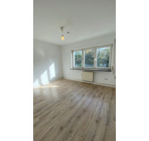 H79 -Schöne 3-Zimmer Wohnung in Stuttgart Ost