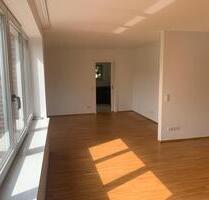 Helle 3-Zimmer-Wohnung mit BalkonKamin in Gerichtsviertel Nähe - Oldenburg Dobbenviertel