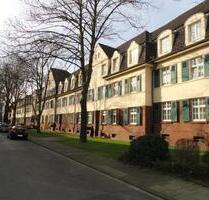 3-Zimmer-Wohnung im Dachgeschoss in Sanierungsphase - Duisburg Huckingen