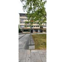Bezugsfre ab sofort: Schöne 2-Zimmer-Wohnung mit Balkon - Kirchheim unter Teck