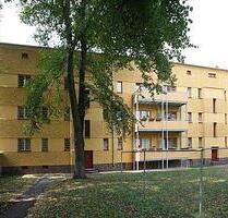 saniert in Ihre 4 neuen Wände - 432,00 EUR Kaltmiete, ca.  53,94 m² in Magdeburg (PLZ: 39110) Diesdorf