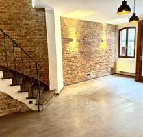 @MCM Abstand- und brauereifrei. Gemütliches Lokal über 2 Ebenen in Fußgängerzone. - Frankfurt am Main Sachsenhausen