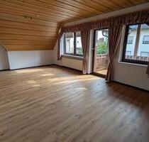 großzügige 4 Zimmer Wohnung - 900,00 EUR Kaltmiete, in Mertingen (PLZ: 86690)