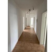 Große 3-Zi Wohnung mit EBK - ab sofort - Halle (Saale)