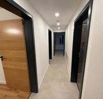 Schöne 2,5-Zimmer-Wohnung mit Balkon, EBK in Herrenberg-Haslach