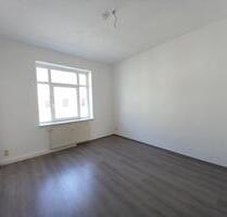 2-Zimmer Wohnung (1.OG), auf Wunsch mit neuwertiger Einbauküche, ruhige Lage, Bachstr. Frankenhausen - Crimmitschau