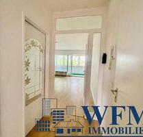 Pool, Tiefgarage, Aufzug, Balkon - Neumünster