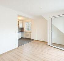 Renoviert, bezugsfrei & provisionsfrei – 3-Zimmer in St. Magnus - Bremen Burglesum