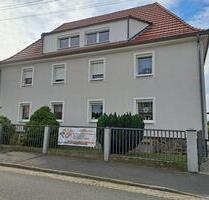 Sehr schöne 2-Raum-Wohnung mit Einbauküche & Balkon - Großenhain