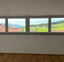 Charmante 2-Zimmer-Maisonettewohnung mit traumhafter Aussicht - Buchenberg