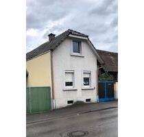 Einfamilienhaus zu verkaufen - 380.000,00 EUR Kaufpreis, in Ihringen (PLZ: 79241)