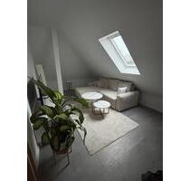 Dachgeschosswohnung - 550,00 EUR Kaltmiete, ca.  60,00 m² in Delmenhorst (PLZ: 27753) Deichhorst