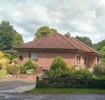 schöner Bungalow mit Keller & grossen Garten - Hagen im Bremischen