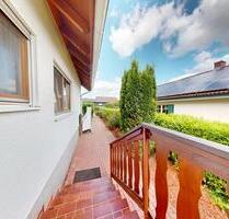 3 ZKB mit Balkon, Badewanne und EBK , Wohnung ab sofort frei - Monsheim