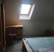 2 Zimmer Dachgeschoß ohne Küche und Bad - Bad Buchau