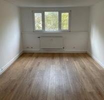 2 Zimmer Küche Bad - 830,00 EUR Kaltmiete, ca.  52,00 m² in Wiesbaden (PLZ: 65185) Südost
