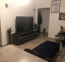 Neuwertige 2-Zimmer Whg DG gehobene Ausstattung zu vermieten - Pfaffenhofen an der Ilm