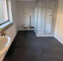 Großes Einfamilienhaus mit 6 Zimmern und 162 qm Wohnfläche und viel Nutzfläche - Börßum