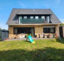 Mietwohnung - 1.100,00 EUR Kaltmiete, ca.  100,00 m² in Lemwerder (PLZ: 27809)