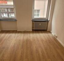 Frisch sanierte 6-Zimmer Wohnung in zentraler Lage in Helmstedt