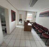 Büroräume zu vermieten - 1.400,00 EUR Kaltmiete, ca.  11,20 m² in Duisburg (PLZ: 47169) Hamborn