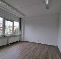 Klimatisiert, renoviert, mit Glasfaseranschluss - helles Büro in HH-Billbrook - Oststeinbek