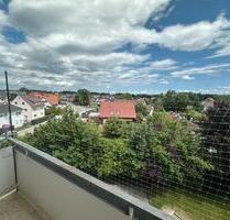 Dreizimmerwohnung mit zwei Balkonen und Garage - Kaufbeuren