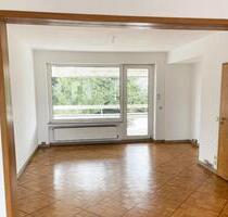Helle 2-3 ZKB Wohnung Balkon in Saarlouis Vogelsang – EBK, 87 m2