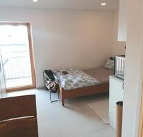 Modernes, kleines Apartment mit Balkon, 16 qm - Tiefenbach