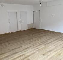 Moderne helle 1-Zimmer-Wohnung im Herzen von Obernburg - Mespelbrunn
